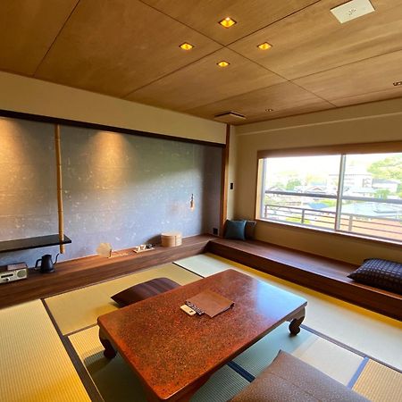 Ryokan Oomuraya Урешино Екстериор снимка